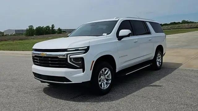 2026 Chevrolet Suburban LS, 4WD