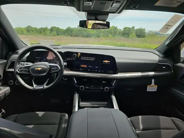 2026 Chevrolet Suburban LS, 4WD
