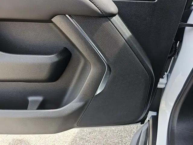 2026 Chevrolet Suburban LS, 4WD