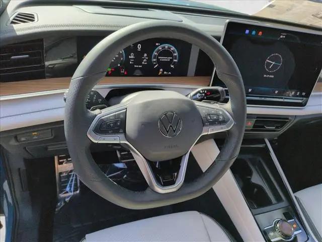 2026 Volkswagen Tiguan SEL R-Line Turbo