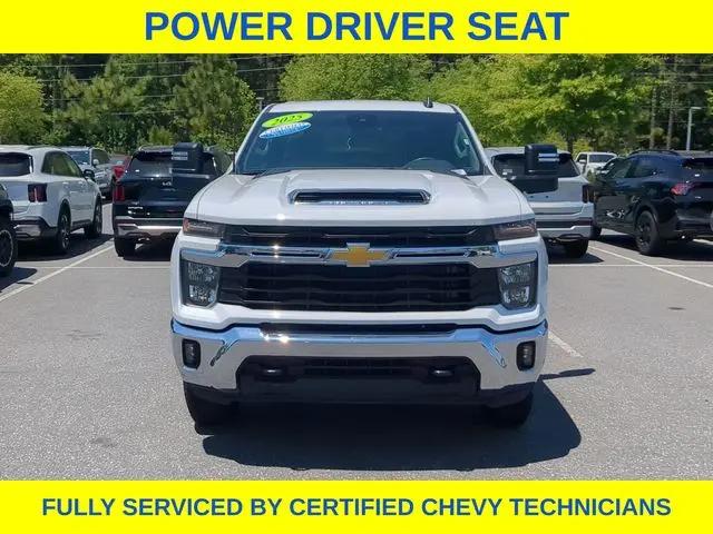 2025 Chevrolet Silverado 2500HD 4WD Crew Cab Standard Bed LT
