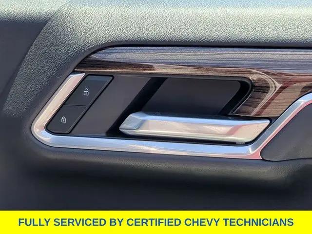 2025 Chevrolet Silverado 2500HD 4WD Crew Cab Standard Bed LT