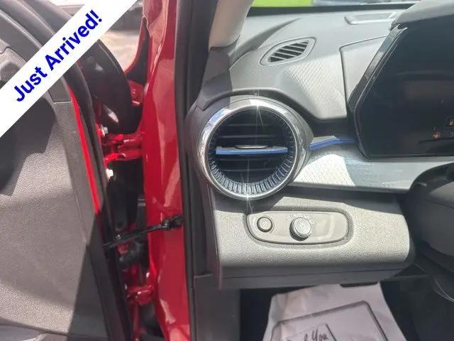 2026 Chevrolet Trax FWD LT