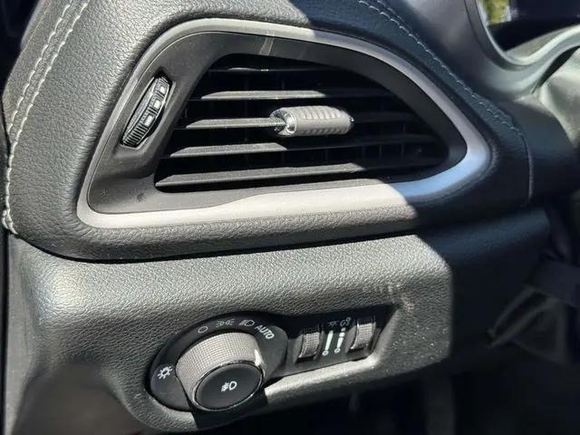 2024 Chrysler Pacifica Hybrid S Appearance Pkg