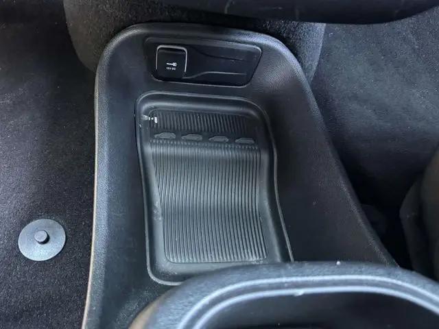 2024 Chrysler Pacifica Hybrid S Appearance Pkg