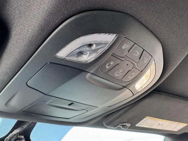 2024 Chrysler Pacifica Hybrid S Appearance Pkg