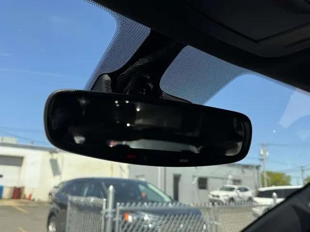 2024 Chrysler Pacifica Hybrid S Appearance Pkg
