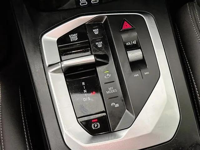 2025 BMW Coupe xDrive