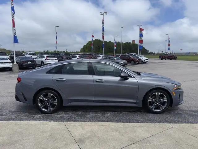 2023 Kia K5 EX
