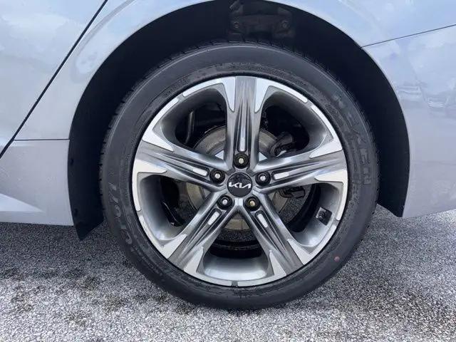 2023 Kia K5 EX