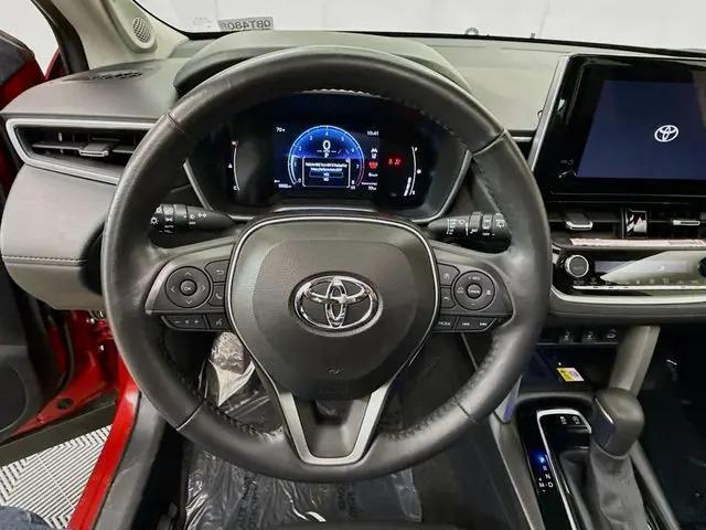 2023 Toyota Corolla Cross XLE