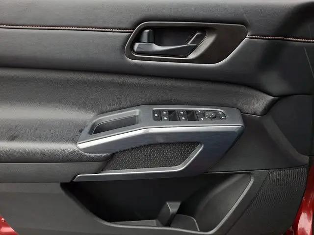2024 Nissan Pathfinder Rock Creek 4WD