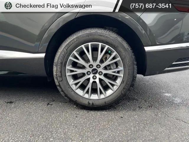 2025 Genesis GV80 2.5T Standard AWD