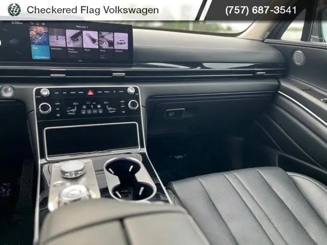 2025 Genesis GV80 2.5T Standard AWD