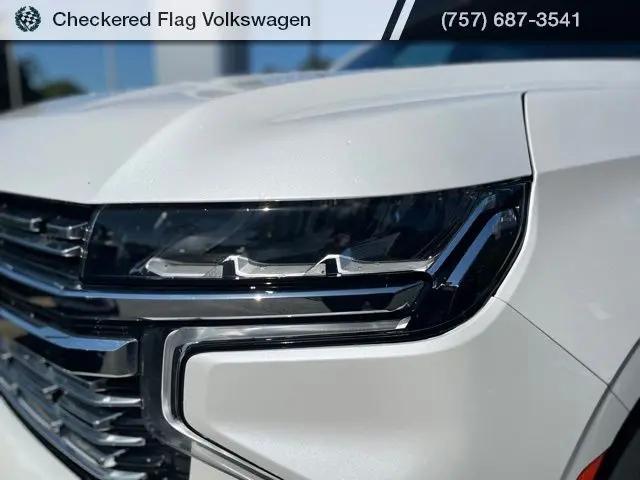 2023 Chevrolet Tahoe 4WD Premier