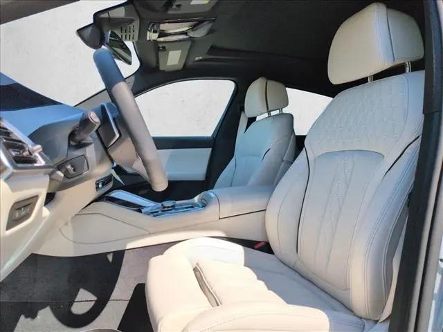 2027 BMW X6 xDrive40i