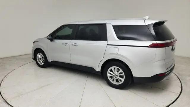 2023 Kia Carnival MPV LX Seat Package
