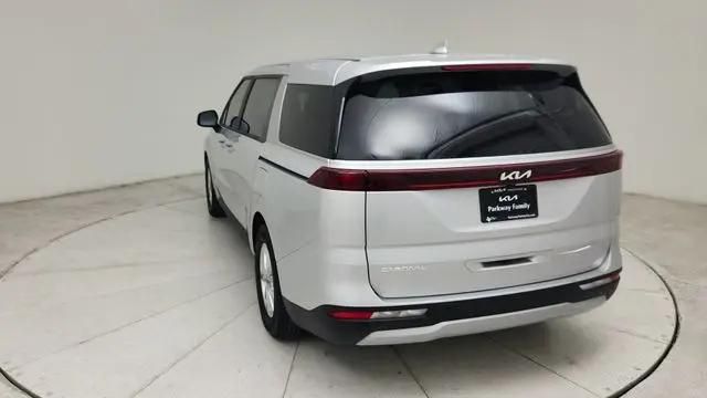 2023 Kia Carnival MPV LX Seat Package