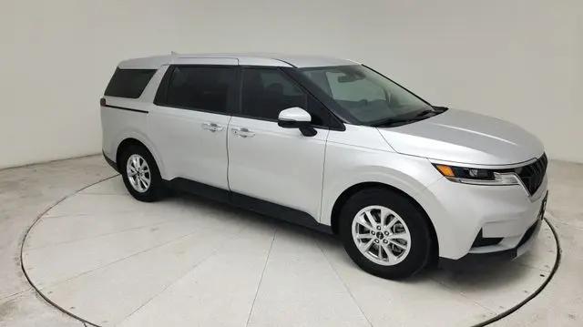2023 Kia Carnival MPV LX Seat Package