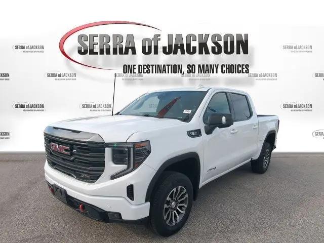 2023 GMC Sierra 1500 4WD Crew Cab Short Box AT4