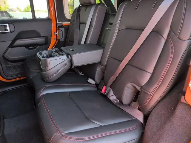 2026 Jeep Wrangler 4-Door Recon 4x4