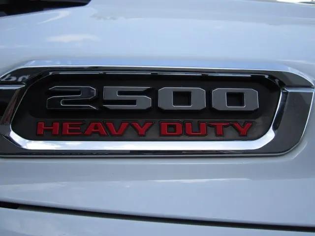 2022 Ram 2500 Tradesman Regular Cab 4x4 8' Box