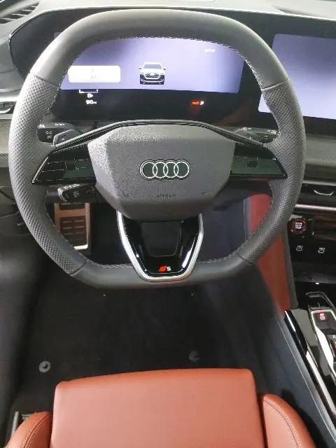 2026 Audi SQ5 Presige TFSI quattro S tronic