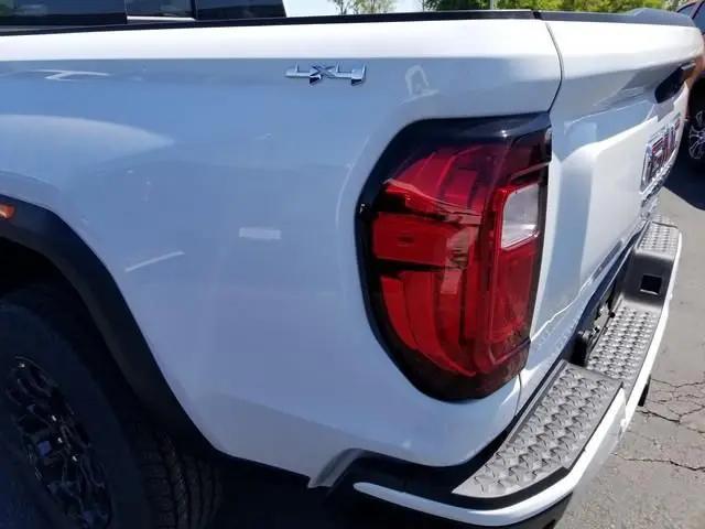 2026 GMC Canyon Elevation, 4WD
