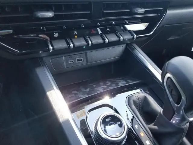 2026 GMC Canyon Elevation, 4WD