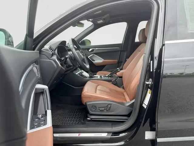 2021 Audi Q3 Premium Plus 45 TFSI S line quattro Tiptronic