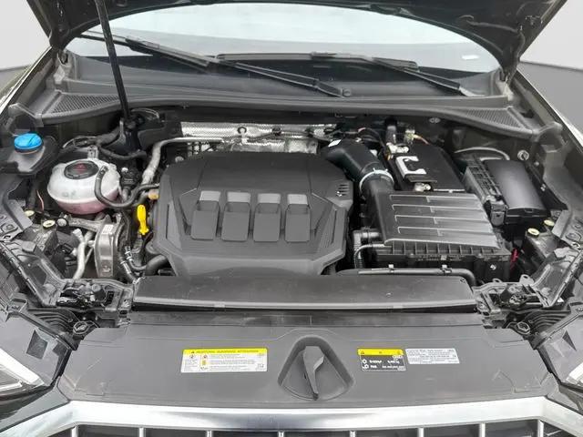 2021 Audi Q3 Premium Plus 45 TFSI S line quattro Tiptronic