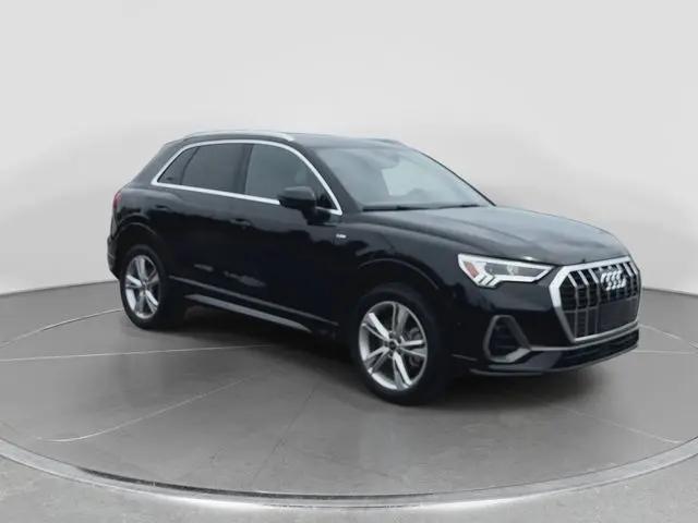2021 Audi Q3 Premium Plus 45 TFSI S line quattro Tiptronic
