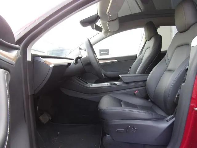 2024 Tesla Model Y Long Range Dual Motor All-Wheel Drive
