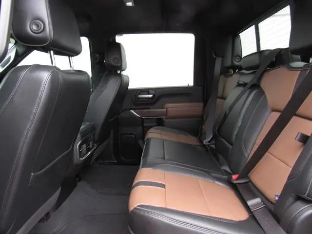 2023 Chevrolet Silverado 3500HD High Country