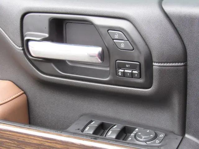 2023 Chevrolet Silverado 3500HD High Country