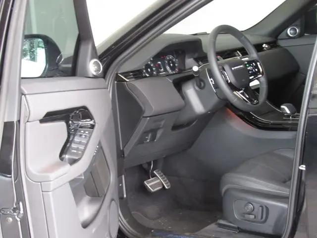 2026 Land Rover Range Rover Evoque Dynamic SE