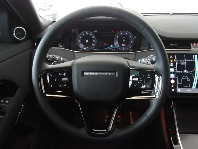 2026 Land Rover Range Rover Evoque Dynamic SE