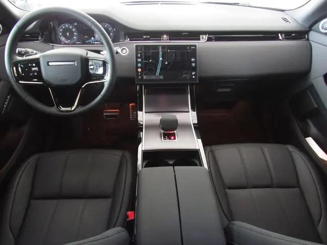 2026 Land Rover Range Rover Evoque Dynamic SE
