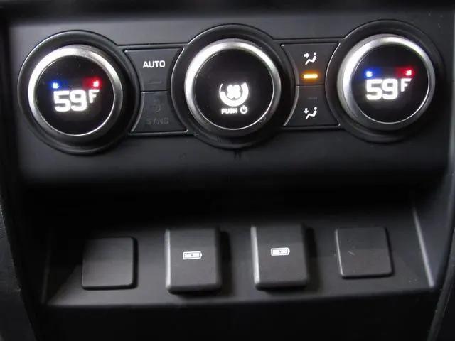 2024 Land Rover Defender 130 P400 X-Dynamic SE
