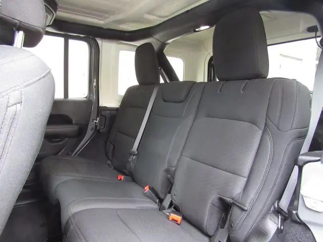 2019 Jeep Wrangler Unlimited Sahara 4x4