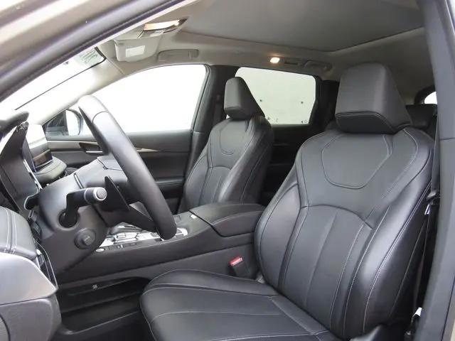 2025 INFINITI QX60 LUXE AWD