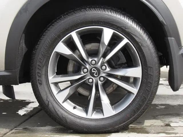 2025 INFINITI QX60 LUXE AWD