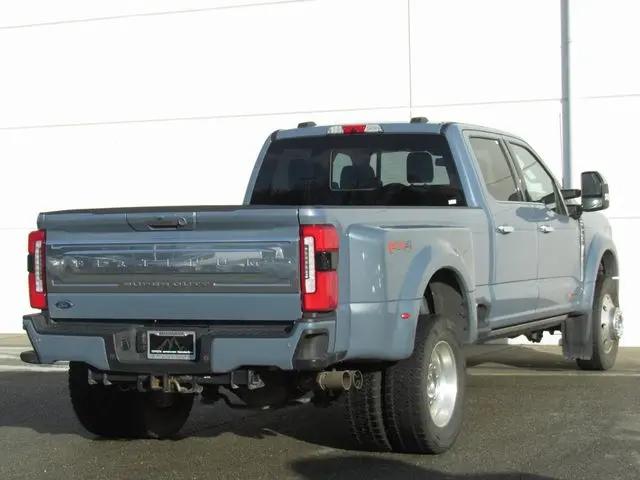 2023 Ford F-450 Platinum