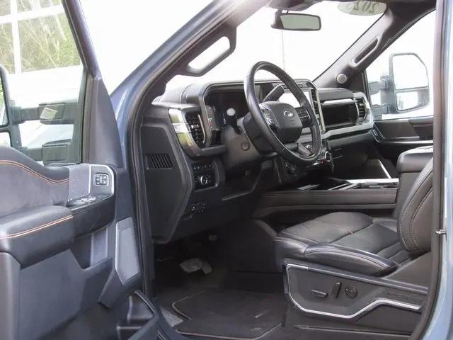 2023 Ford F-450 Platinum