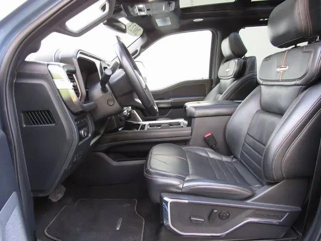 2023 Ford F-450 Platinum