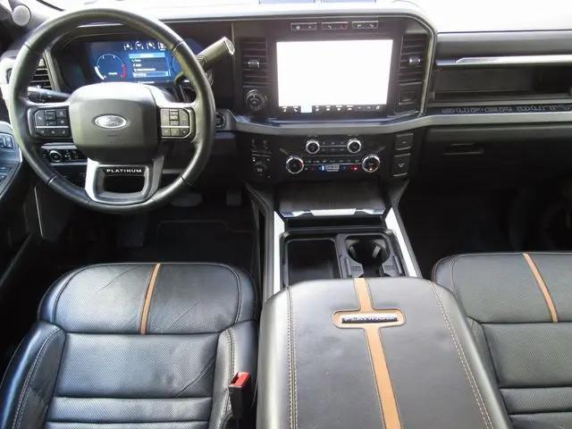 2023 Ford F-450 Platinum