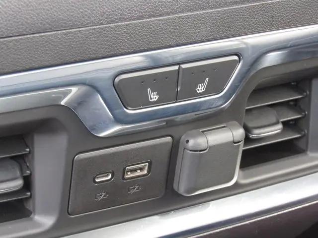 2021 Chevrolet Silverado 3500HD 4WD Crew Cab Long Bed High Country