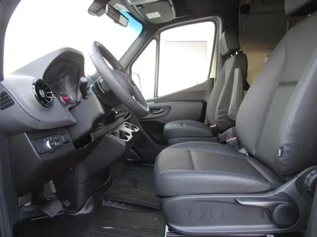 2026 Mercedes-Benz Sprinter 2500 Standard Roof 4-Cyl Diesel