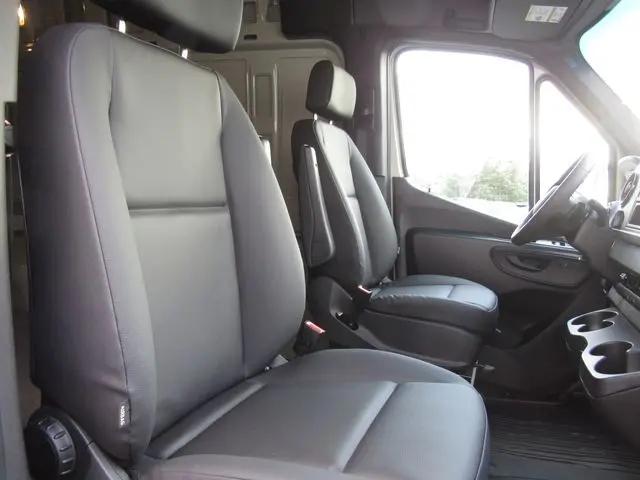 2026 Mercedes-Benz Sprinter 2500 Standard Roof 4-Cyl Diesel