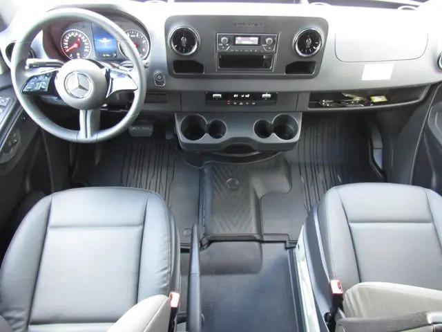 2026 Mercedes-Benz Sprinter 2500 Standard Roof 4-Cyl Diesel